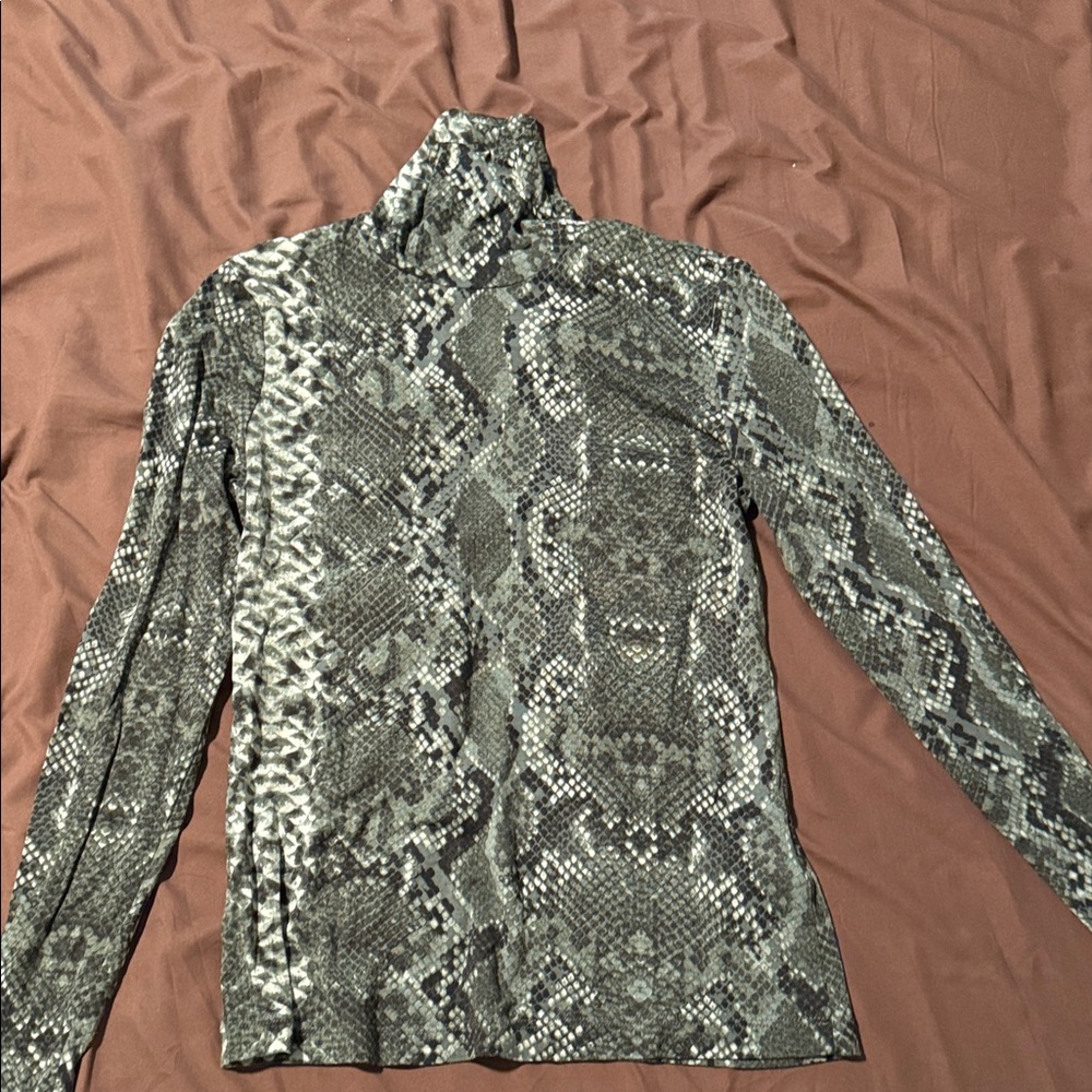 H&M Reptile Patterned Long Sleeve Shirt